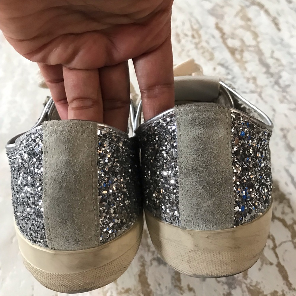 🏇 Golden Goose VStar2 Silver Glitter Suede Star Low-Top Sneakers - Women - Picture 12 of 16
